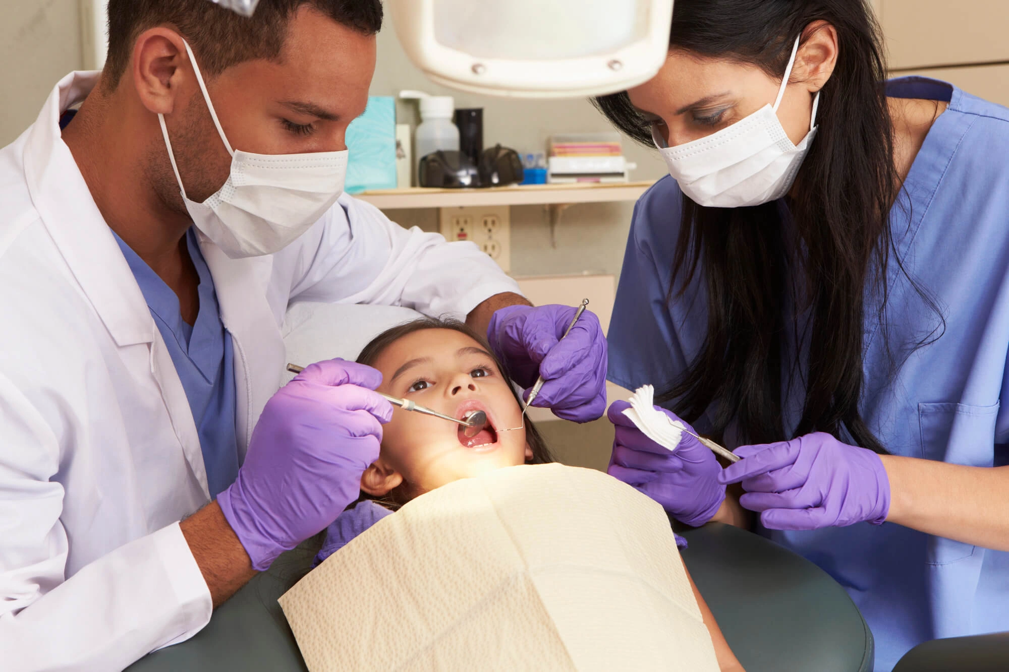 Kid-with-Emergency-Dentist-Fort-Pierce