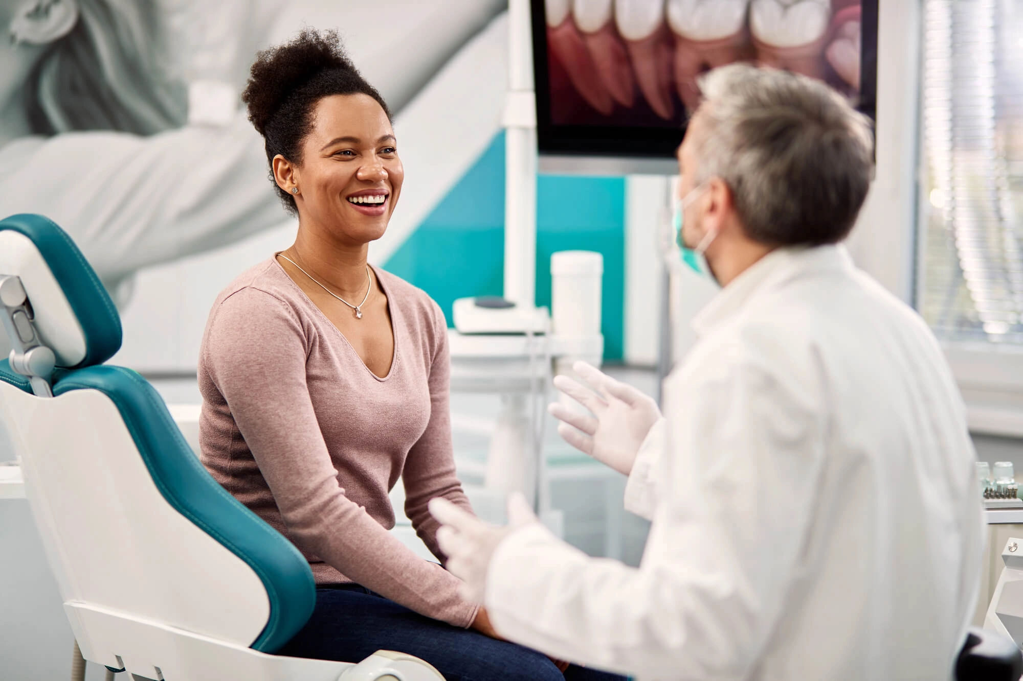  Woman-and-Ft.-Pierce-Dentist