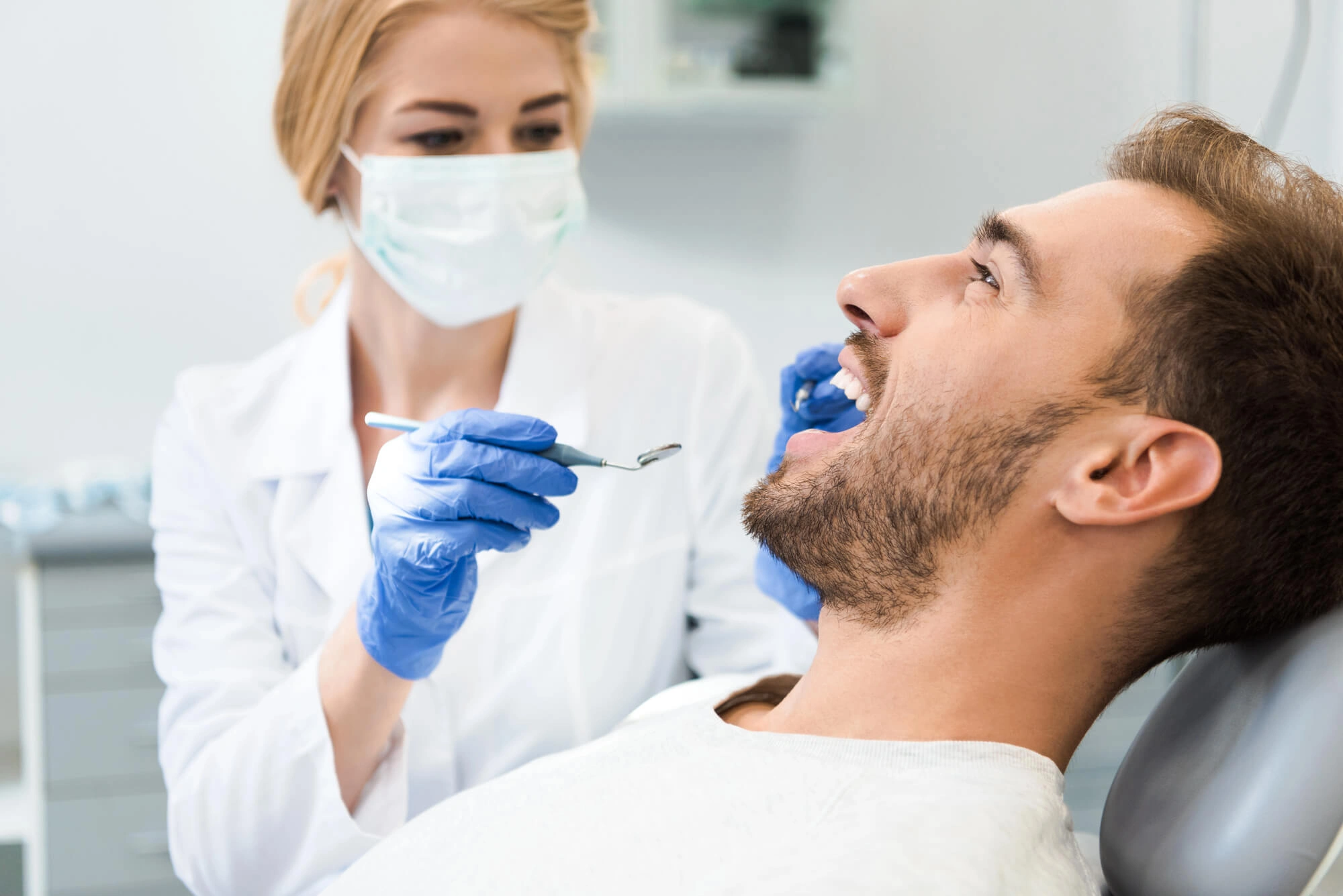 Man and Best Dentist in Fort Pierce